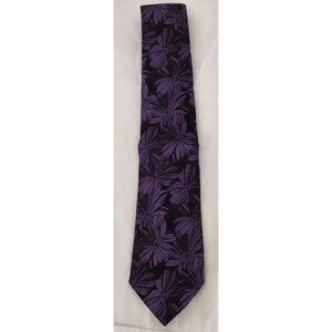 Filo Doro 100% Silk Tie Purple Black Floral Pattern Light Purple Lining Necktie